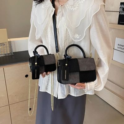 Stylische Handtaschen für Frauen am Strand Großkapazität PVC-Tote-Tasche mit Reißverschluss und zwei Gurten