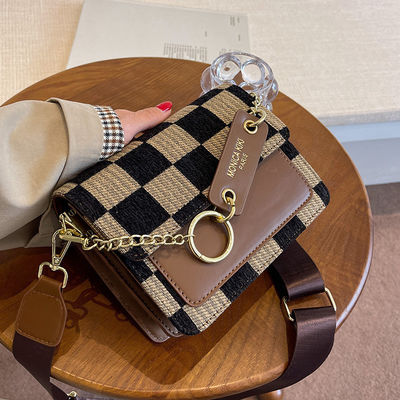 Schulter 2024 Luxus Design Handtasche Schachbrett Mini Stoff Flap Sling Tasche für Frauen