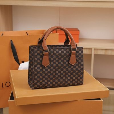 PU-Leder Luxus-Handtasche für Damen-Satz Tote Messenger-Tasche und elegante Schultertasche