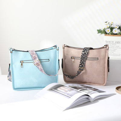 Leopard-Druck Veganer Leder-Damen-Schultertasche mit Gitarrenriemen und Einzelgriff
