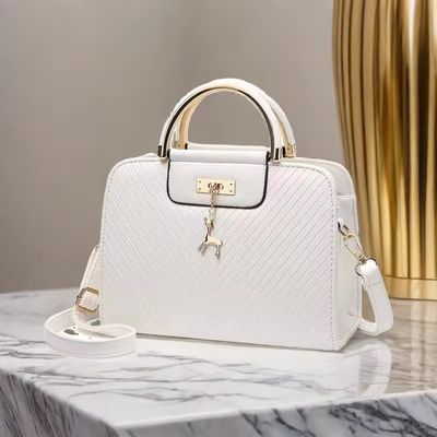 Gewandte Handtasche für Frauen mit Leder Crossbody mit großer Kapazität und geringem MOQ