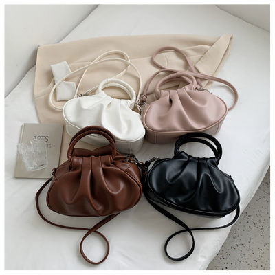 Elegante stilvolle Accessoires Klappwolke Frauen Handtaschen im modischen Trendy-Stil