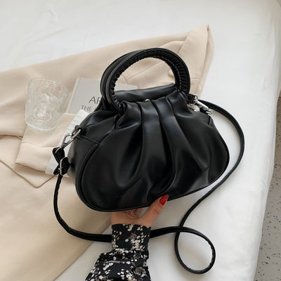 Elegante stilvolle Accessoires Klappwolke Frauen Handtaschen im modischen Trendy-Stil