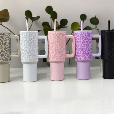 Custom Adventure 40oz Edelstahl-Tumbler mit Doppelwand Isolierung und Griff