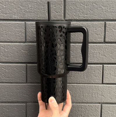 Custom Adventure 40oz Edelstahl-Tumbler mit Doppelwand Isolierung und Griff