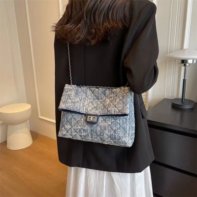 Süße Kettenschultertasche Kurzversand in 3-5 Tagen für Damen-Plüschtasche