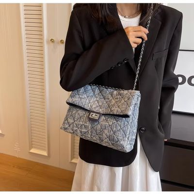 Süße Kettenschultertasche Kurzversand in 3-5 Tagen für Damen-Plüschtasche