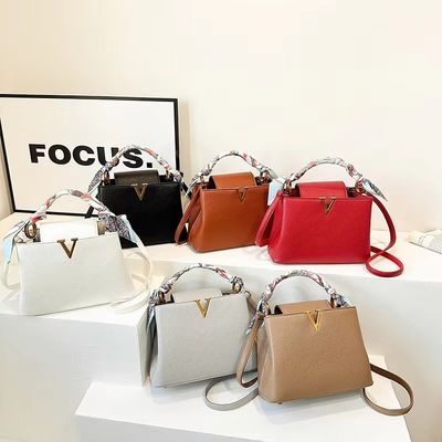 Frauenkoffer CANDY Muster PU Leder Schultertasche für langlebige und stilvolle Reisen