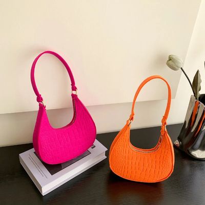Stylische Damenwahl Echte Leder Auskleidung Kissen Handtaschen LDTC-RTS114 Collection