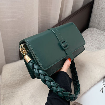 Frische PU-Lederhandtaschen für Frauen mit stilvollem Reißverschluss für einen modischen Look