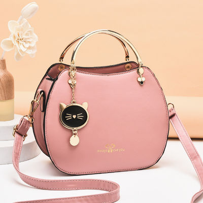 Modische Handtasche für Frauen mit Katzenanhänger und Reißverschluss