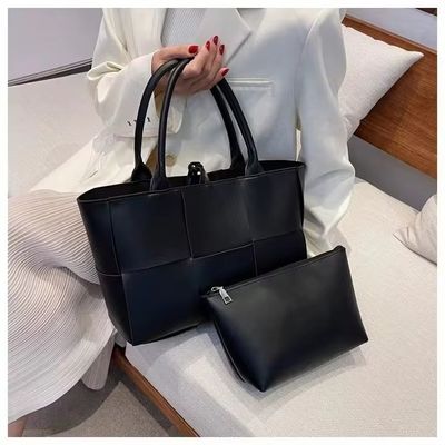 Weibliche Handtaschen mit offenem Verschluss mit großer Kapazität