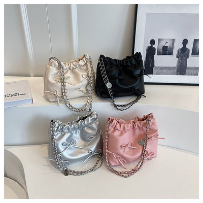 Saisonale Must-Have-Minimalistische Magnetbehälter für Damen in 4 Farben