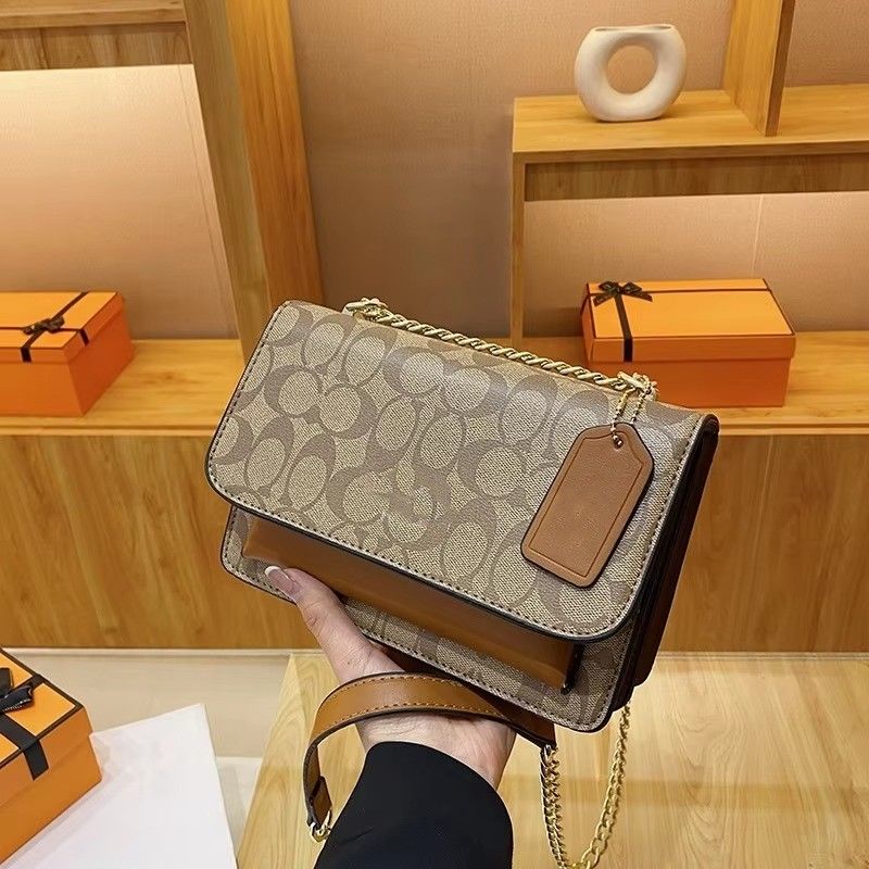 Stylische Handtasche für Frauen mit mittlerer Größe